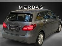 Gebraucht Mercedes B180 109 PS (80 kW) 2016 Mountaingrau metallic Van / Kleinbus
