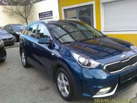 gebraucht Kia Niro 1,6 GDI Hybrid Silber DCT