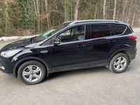 Gebraucht Ford Kuga Trend 120 PS (88 kW) 2016 Schwarz SUV