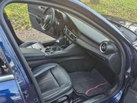 Gebraucht Alfa Romeo Giulia Super 179 PS (131 kW) 2016 Blau Limousine