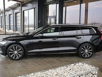 Gebraucht Volvo V60 Core 253 PS (186 kW) 2022 Schwarz Kombi