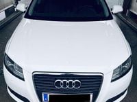 Gebraucht Audi A3 Attraction 90 PS (66 kW) 2010 Weiß Limousine