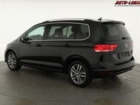Neu VW Touran Comfortline 150 PS (110 kW) 2025 Grenadill black metallic Van / Kleinbus