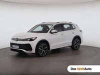 Gebraucht VW Tiguan Sport 150 PS (110 kW) 2025 Weiss  metallicperleffekt SUV