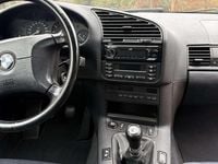 Gebraucht BMW 316 99 PS (72 kW) 1999 Grün Kombi