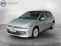 Gebraucht VW Golf VIII Life 116 PS (85 kW) 2025 Silber  metallic Limousine