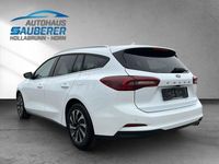 gebraucht Ford Focus KOMBI *Titanium Edition*