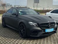 gebraucht Mercedes E63 AMG 4Matic+ PANO* 360grad* Matt* Vollausstattung*