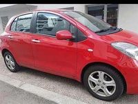 Gebraucht Toyota Yaris Luna 90 PS (66 kW) 2010 Rot Kleinwagen