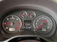 Gebraucht Audi A3 Ambition 140 PS (102 kW) 2010 Rot Kleinwagen