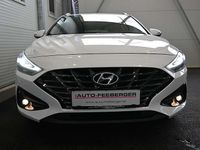 gebraucht Hyundai i30 CW 16 CRDi 115 Smart LED R-Kamera Winterpaket