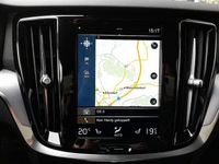 gebraucht Volvo V60 D4 Momentum Pro Geartronic VIRTUELL / LED / NAVI / AHV & KAMERA / ACC / DRIVE MODE