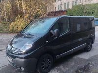 gebraucht Renault Trafic 2.0 dCi 115 FAP Passenger Black Edition