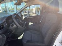 Neu Nissan Primastar Acenta 109 PS (80 kW) 2025 Weiß Van / Kleinbus