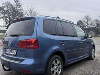 Gebraucht VW Touran Comfortline 105 PS (77 kW) 2013 Blau Van / Kleinbus