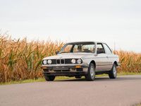 Gebraucht BMW 320 125 PS (91 kW) 1983 Beige Limousine