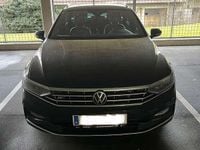 gebraucht VW Passat Variant Elegance 20 SCR TDI DSG R-Line