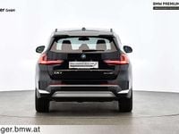 Gebraucht BMW iX1 xLine 225 kW (306 PS) 2024 Schwarz SUV