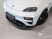 gebraucht Porsche Macan Turbo Macan Macan Turbo * AHK*PANO*LED*BURMESTER*HEAD-UP*22''ZOLL