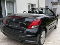 Gebraucht Peugeot 207 CC 120 PS (88 kW) 2011 Schwarz Cabrio