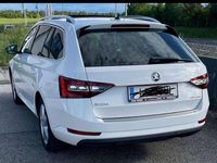 gebraucht Skoda Superb Superb Kombi 2,0 TDI Style DSG Style