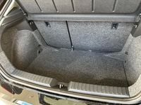 Neu Seat Ibiza Reference 95 PS (69 kW) 2025 Schwarz  metallic Kleinwagen