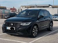 Gebraucht VW Tiguan R-line 200 PS (147 kW) 2021 Schwarz SUV
