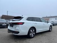 Gebraucht VW Passat Business 150 PS (110 kW) 2024 Weiß Kombi