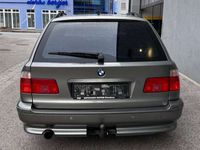 gebraucht BMW 525 525 i touring Aut.