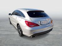 Gebraucht Mercedes CLA200 Shooting Brake 136 PS (100 kW) 2016 Grau Kombi