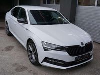 Gebraucht Skoda Superb SportLine 150 PS (110 kW) 2021 Weiß Kleinwagen