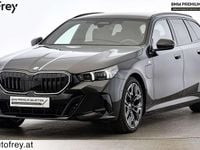 Gebraucht BMW 530e Efficient Dynamics 299 PS (219 kW) 2025 Schwarz Kombi