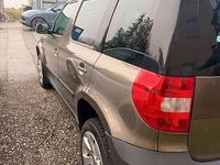gebraucht Skoda Yeti 4x4 Ambition 1.Besitz 20 TDI CR DPF