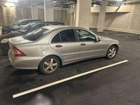 Gebraucht Mercedes C200 Classic 122 PS (89 kW) 2005 Bronze Limousine