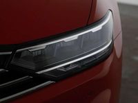 Gebraucht VW Passat Business 122 PS (89 kW) 2023 Mittelrot  normal Kombi