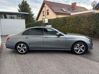 gebraucht Mercedes E400 4MATIC Limousine KeyGo PTS Shz eHeck AIR