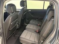 Neu VW Touran 150 PS (110 kW) 2025 Grau Van / Kleinbus