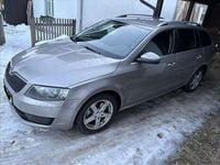 gebraucht Skoda Octavia Combi 20 Ambition TDI 4x4 Green tec