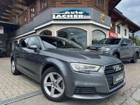 Gebraucht Audi A3 Design 116 PS (85 kW) 2019 Grau Limousine