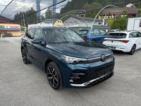 Gebraucht VW Tiguan Sport 204 PS (150 kW) 2025 Dunkelblau  metallic SUV