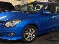 Gebraucht Hyundai i30 Comfort 116 PS (85 kW) 2010 Blau Kombi