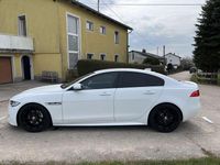 gebraucht Jaguar XE 20d R-Sport Aut.