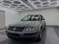 Gebraucht VW Passat Comfortline 101 PS (74 kW) 2001 Grau Kombi