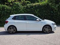 gebraucht VW Polo 1,0 // R-LINE OPTIK // WENIG KM // ERSTBESITZ //