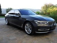 Gebraucht BMW 730L 265 PS (194 kW) 2017 Grau Limousine
