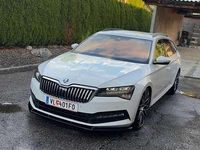Gebraucht Skoda Superb Ambition 150 PS (110 kW) 2020 Kombi