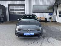 Gebraucht VW Golf Life 116 PS (85 kW) 2022 Grau Limousine