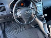 gebraucht Toyota Auris 2,0 D-4D 125 DPF High