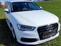 gebraucht Audi A3 Sportback A3 SB 1,6 TDI Intense - S-Line