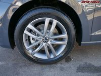 Neu VW Touran Comfortline 150 PS (110 kW) 2026 Delfingrau metallic Van / Kleinbus